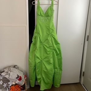 Backless lime green gown